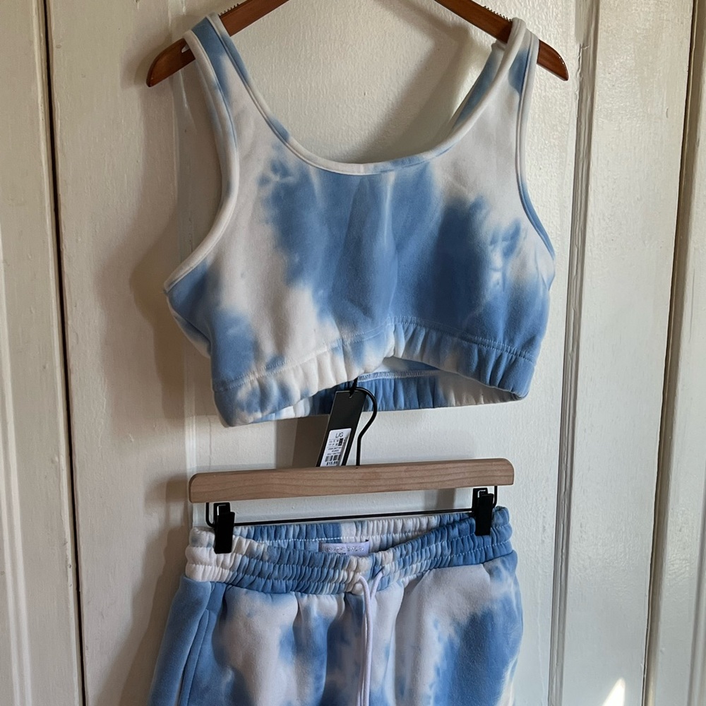 2 piece set